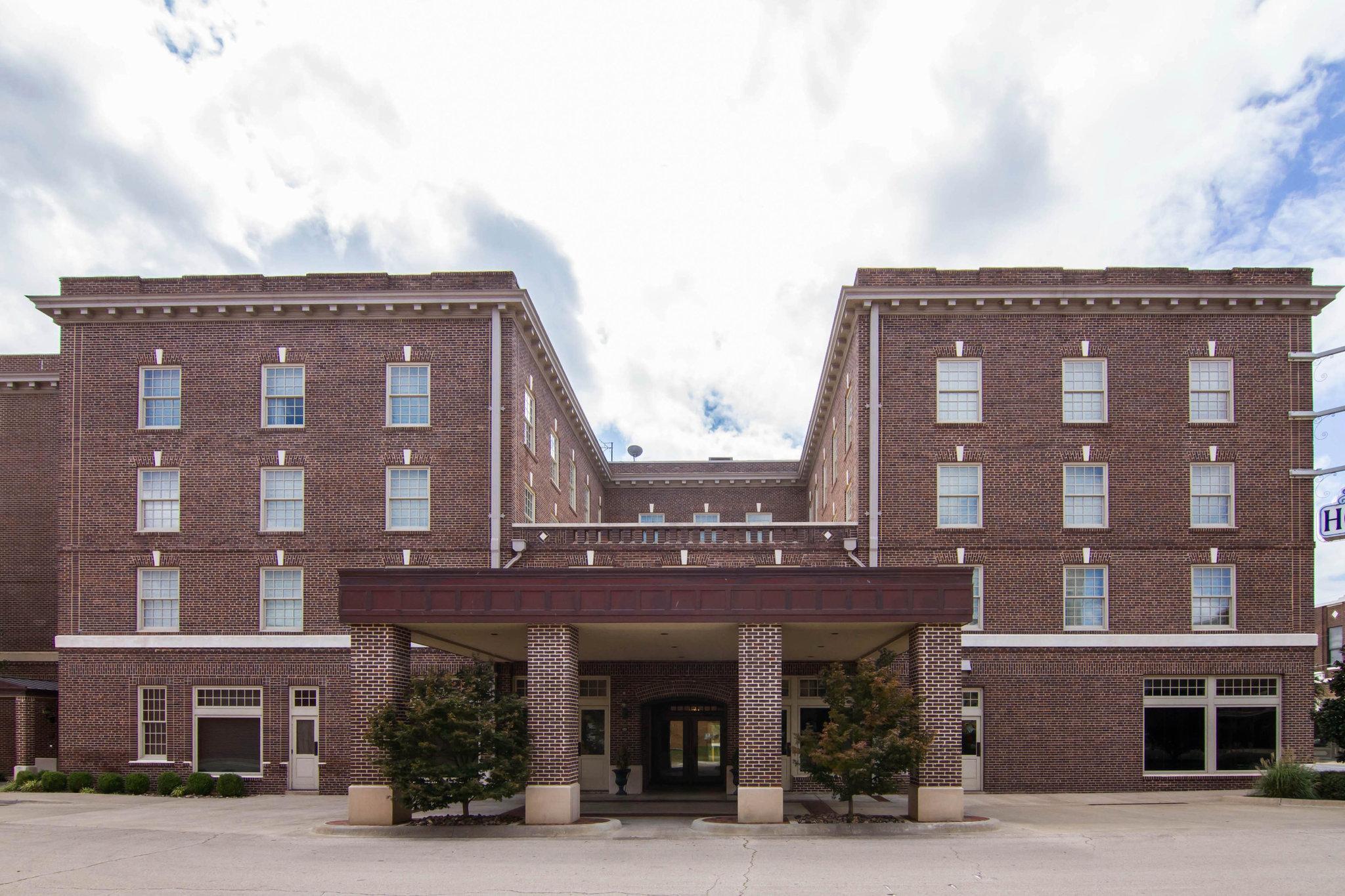 Liberty Hotel, Ascend Hotel Collection Cleburne Extérieur photo